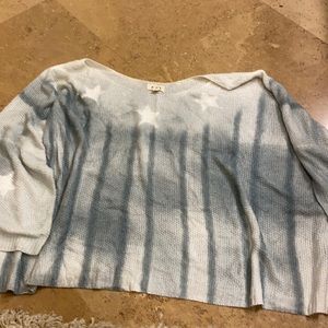 NWOT POL sweater w stars